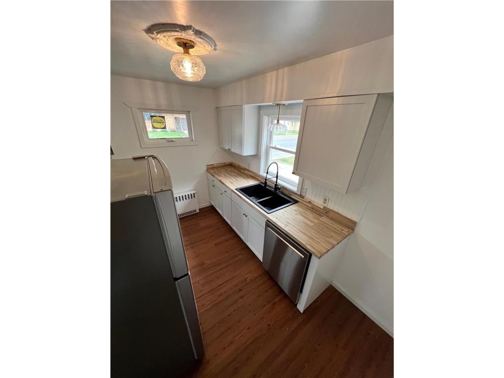 2401 7th Avenue E Hibbing MN 55746 7085794 image17