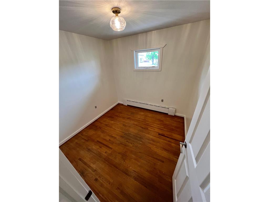 2401 7th Avenue E Hibbing MN 55746 7085794 image24