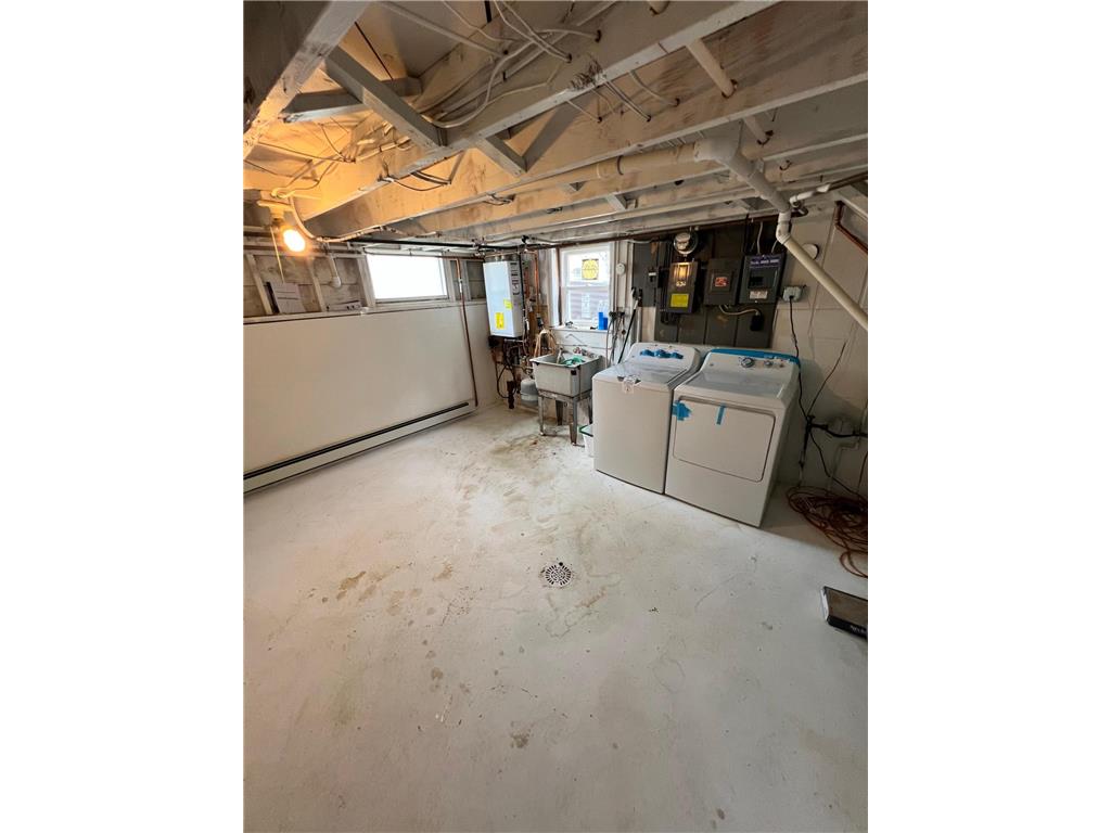 2401 7th Avenue E Hibbing MN 55746 7085794 image35