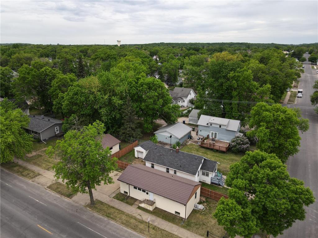2401 7th Avenue E Hibbing MN 55746 7085794 image9