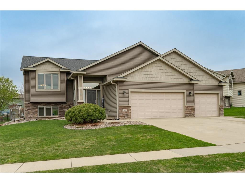 2401 Ashland Drive NW Rochester MN 55901 6717328 image1