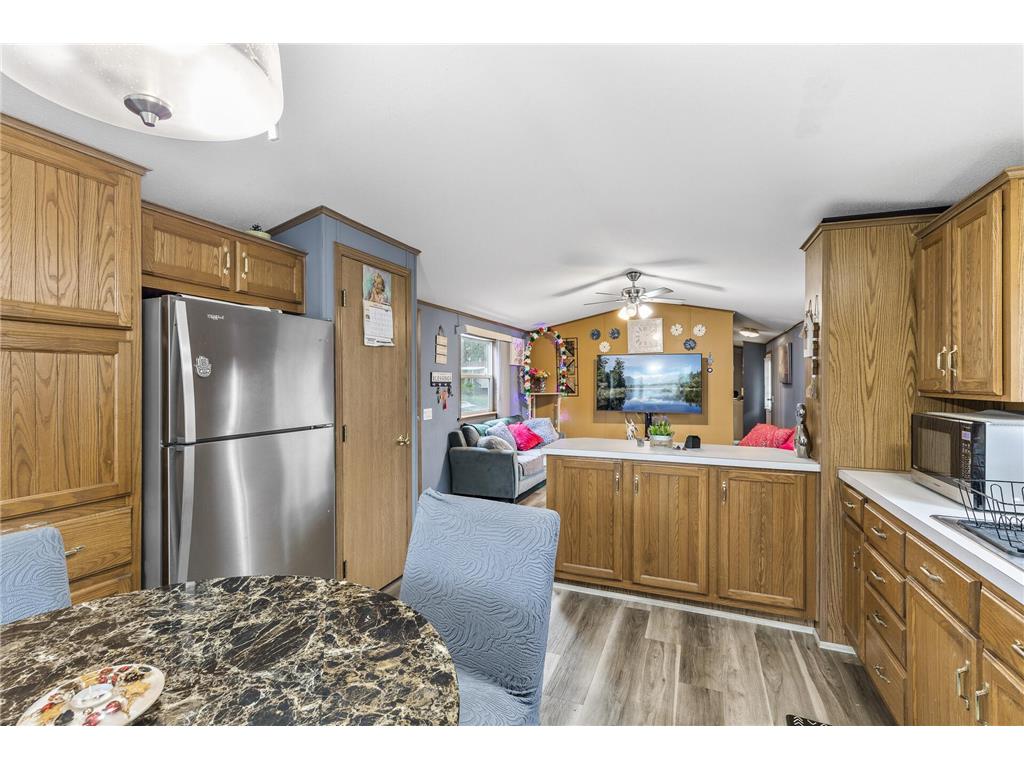 2401 Bison Dr Maplewood MN 55119 6761790 image18