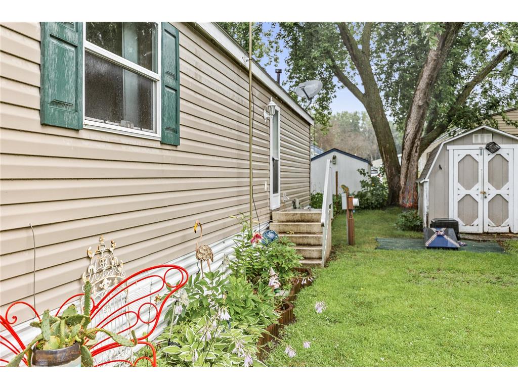 2401 Bison Dr Maplewood MN 55119 7013432 image27