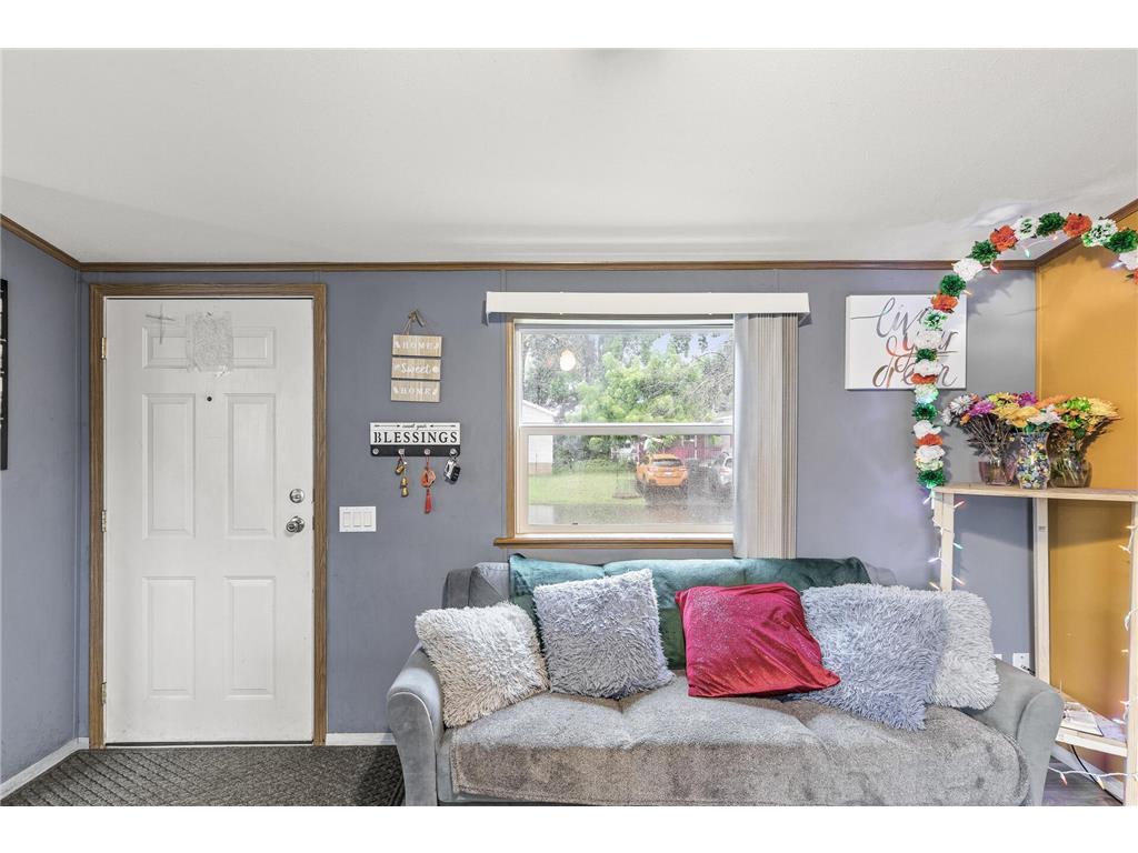 2401 Bison Dr Maplewood MN 55119 7013432 image8