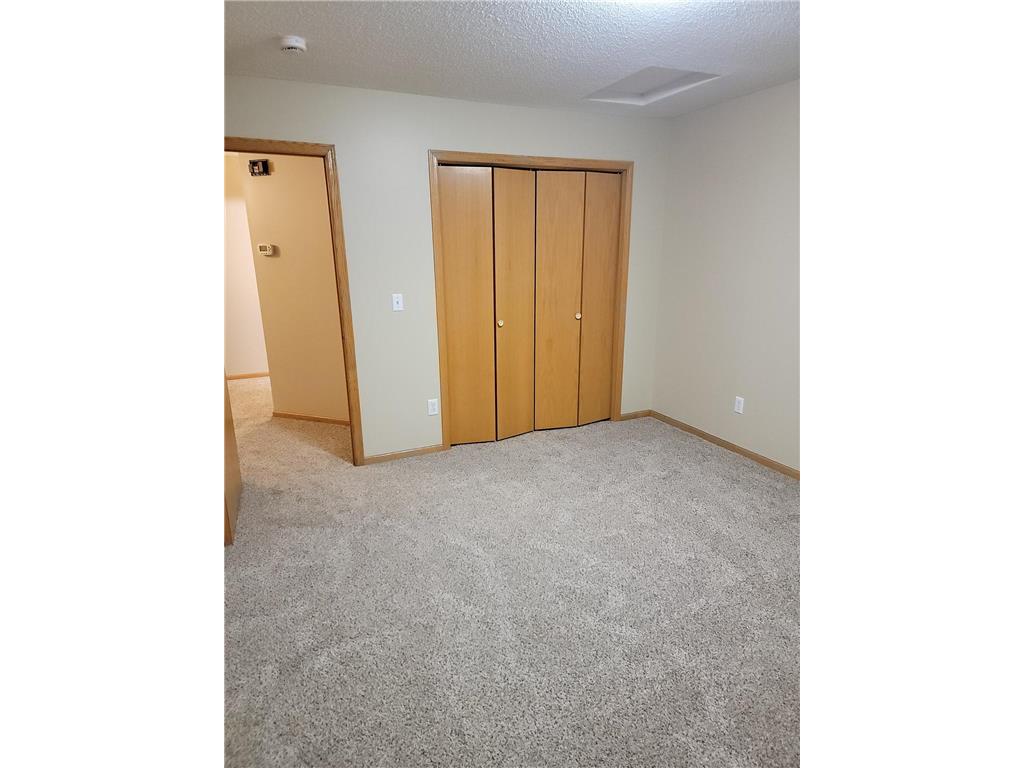 2401 Brenner Court Roseville MN 55113 7108835 image12