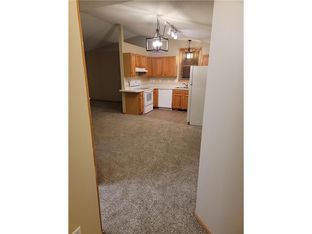 2401 Brenner Court Roseville MN 55113 7108835 image6