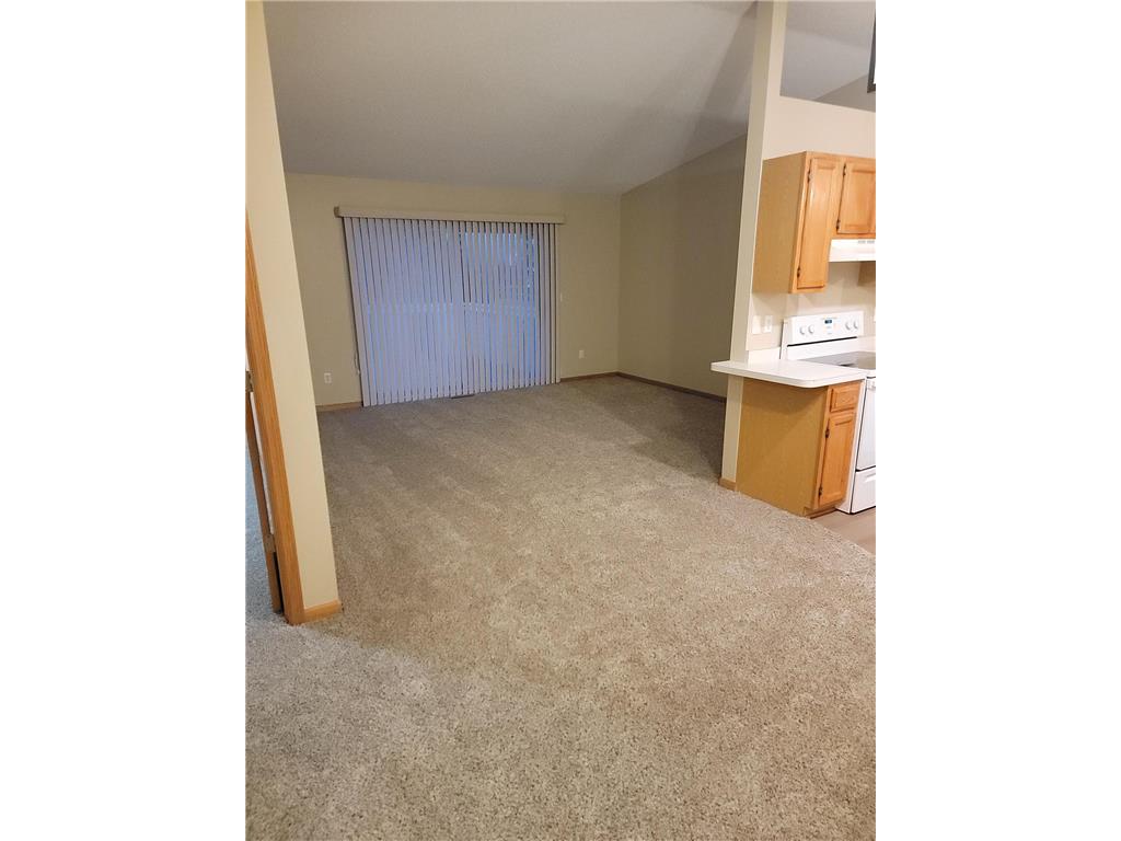 2401 Brenner Court Roseville MN 55113 7108835 image7