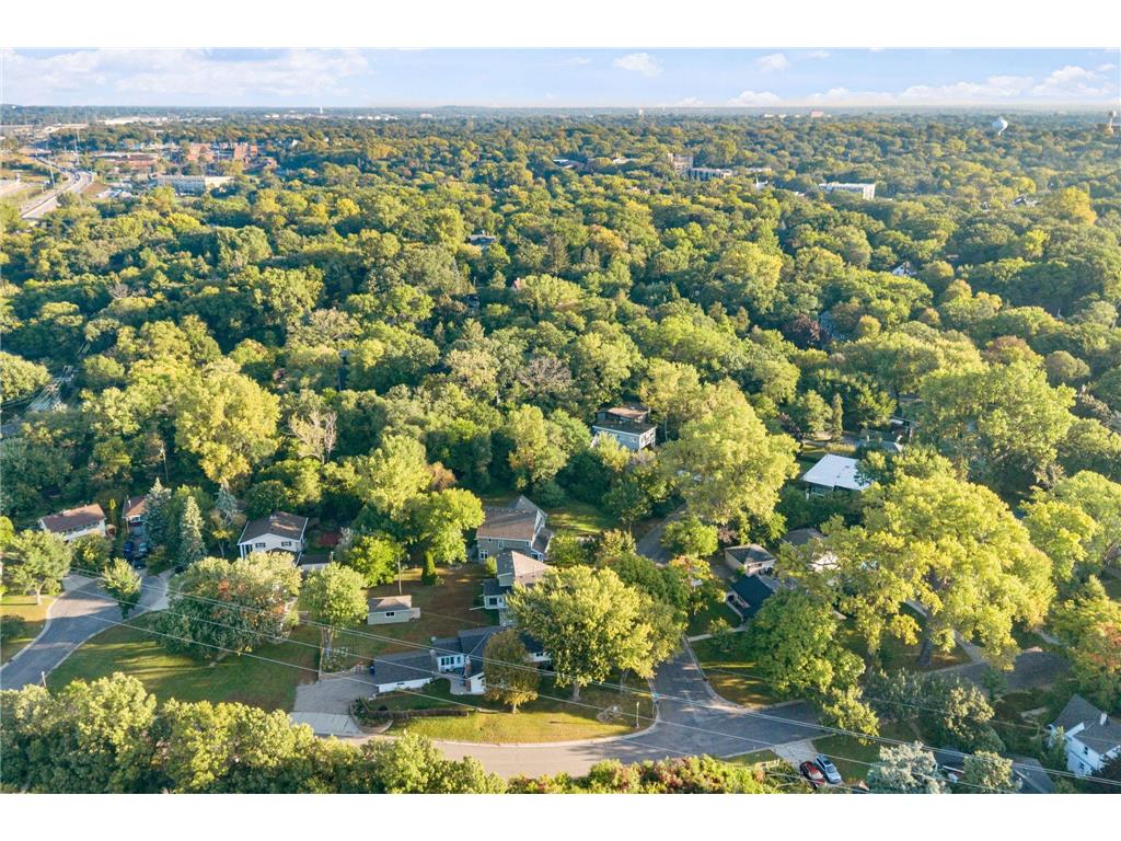 2401 Commonwealth Avenue Saint Paul MN 55108 6811382 image6