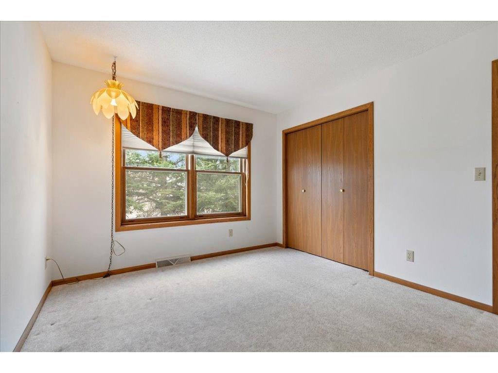 2401 Hillcrest Drive Brainerd MN 56401 7081886 image20