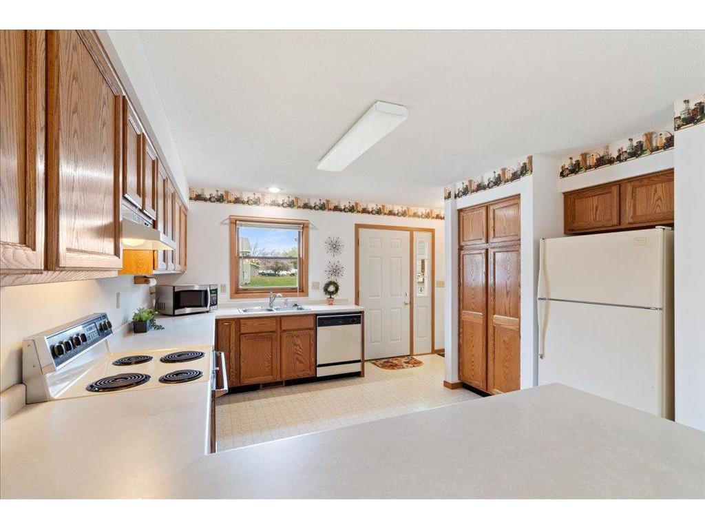2401 Hillcrest Drive Brainerd MN 56401 7081886 image9