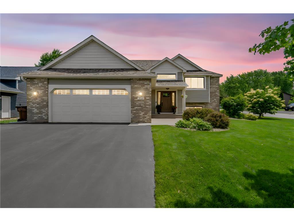 2401 Hydram Avenue N Oakdale MN 55128 7094208 image1