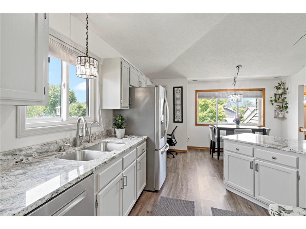 2401 Hydram Avenue N Oakdale MN 55128 7094208 image11