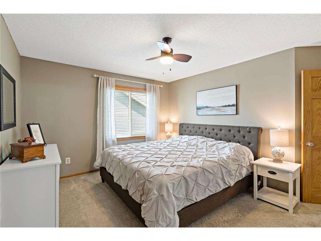 2401 Hydram Avenue N Oakdale MN 55128 7094208 image16