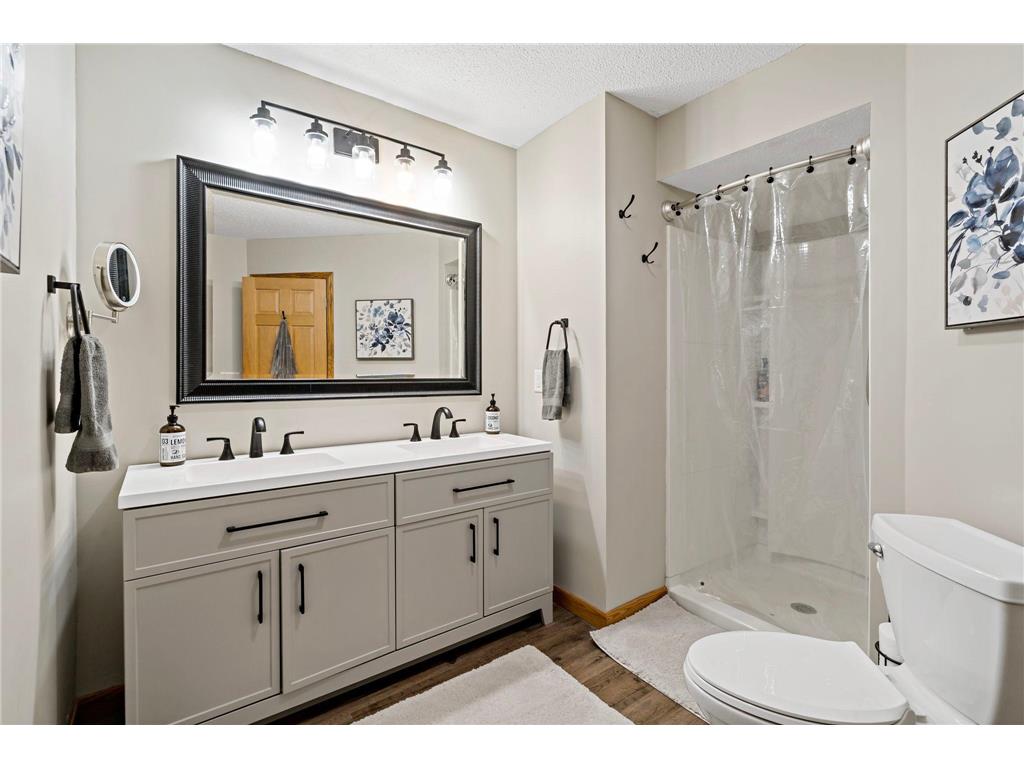 2401 Hydram Avenue N Oakdale MN 55128 7094208 image18