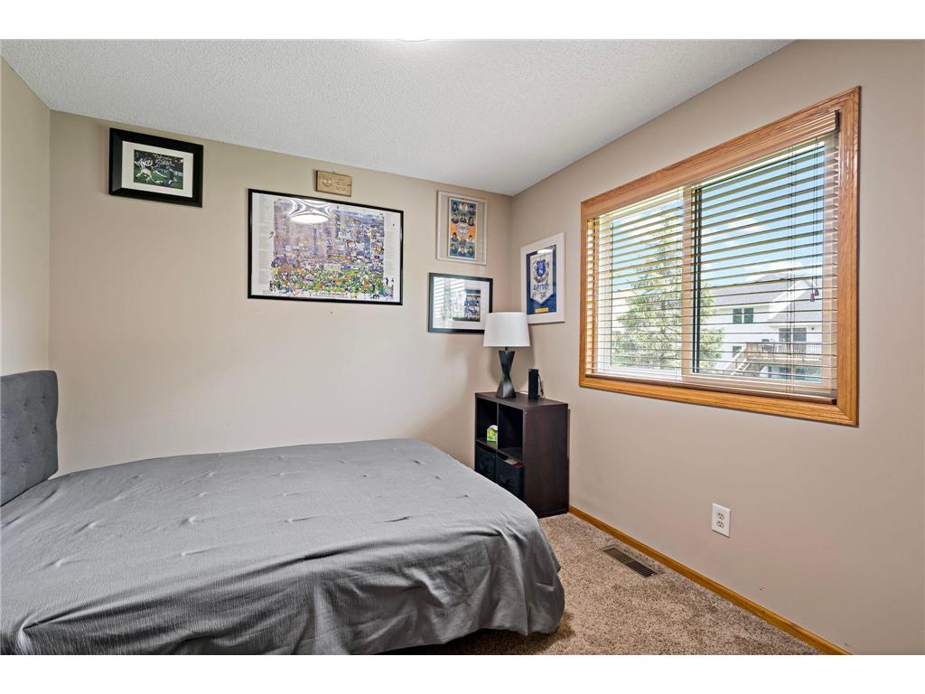 2401 Hydram Avenue N Oakdale MN 55128 7094208 image22