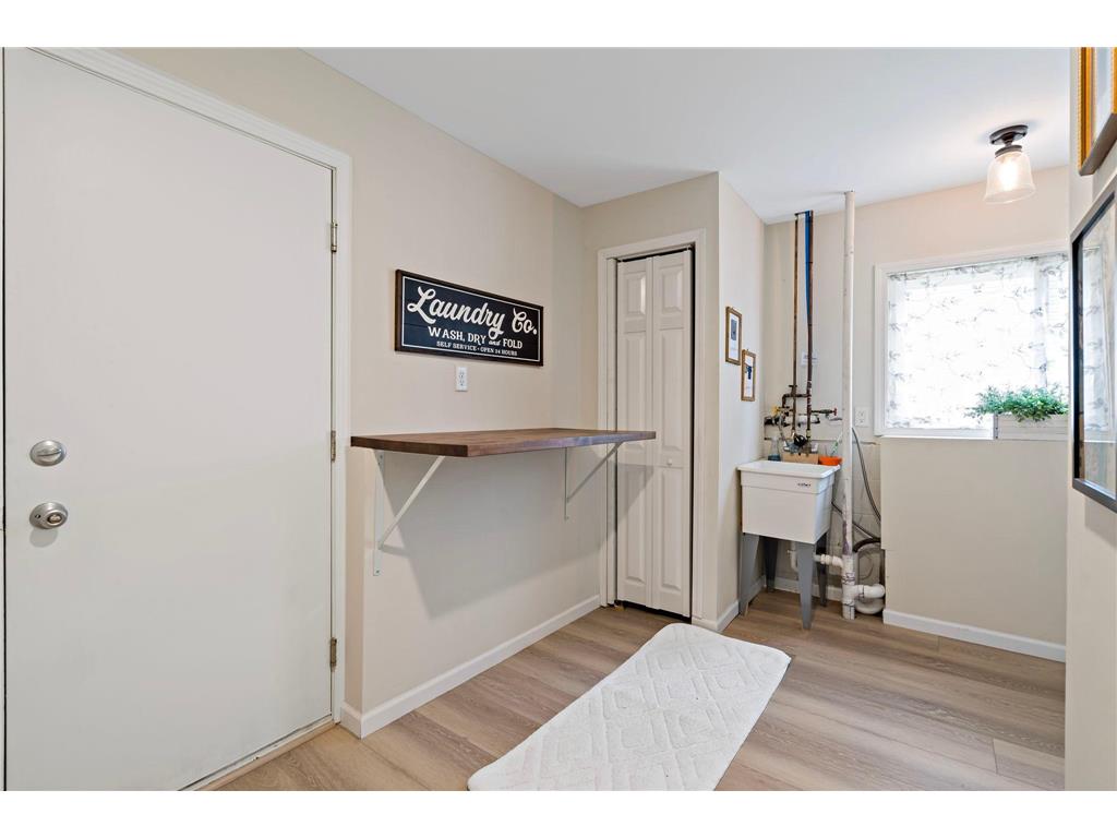 2401 Hydram Avenue N Oakdale MN 55128 7094208 image31
