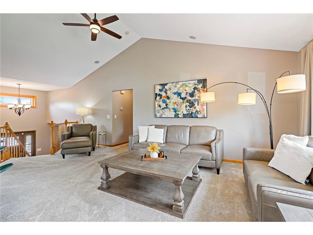 2401 Hydram Avenue N Oakdale MN 55128 7094208 image4