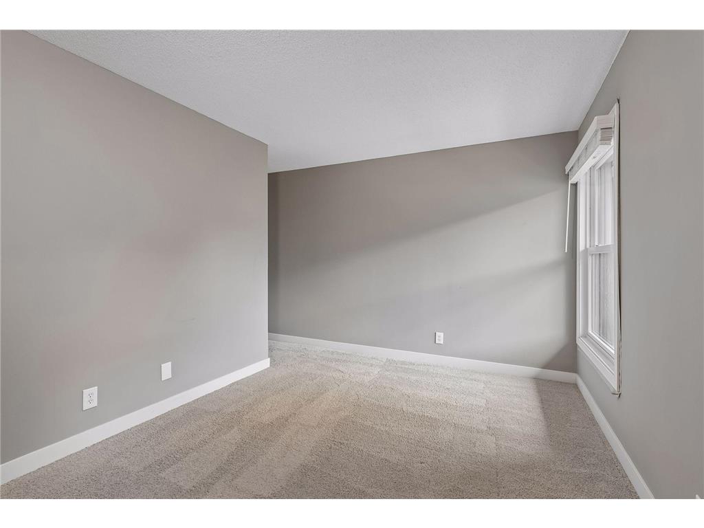 2401 Unity Avenue N Golden Valley MN 55422 7098638 image23