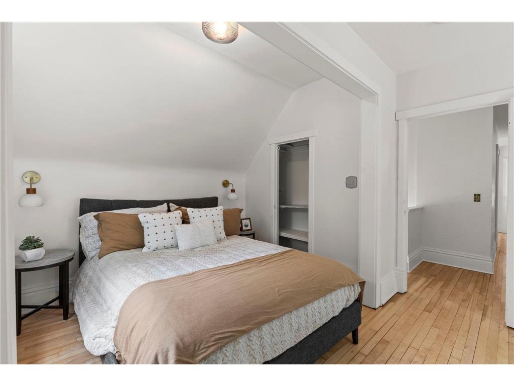 2401 Upton Avenue N Minneapolis MN 55411 7084128 image46