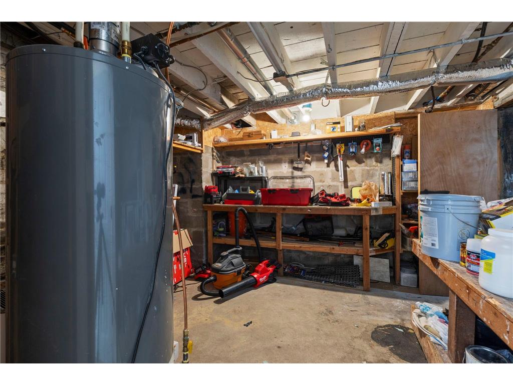 2401 Upton Avenue N Minneapolis MN 55411 7084128 image61