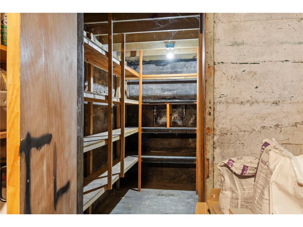 2401 Upton Avenue N Minneapolis MN 55411 7084128 image62