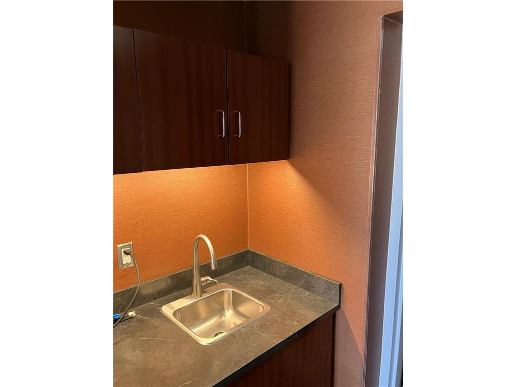 2401 W 66th Street #100 Richfield MN 55423 7043867 image10