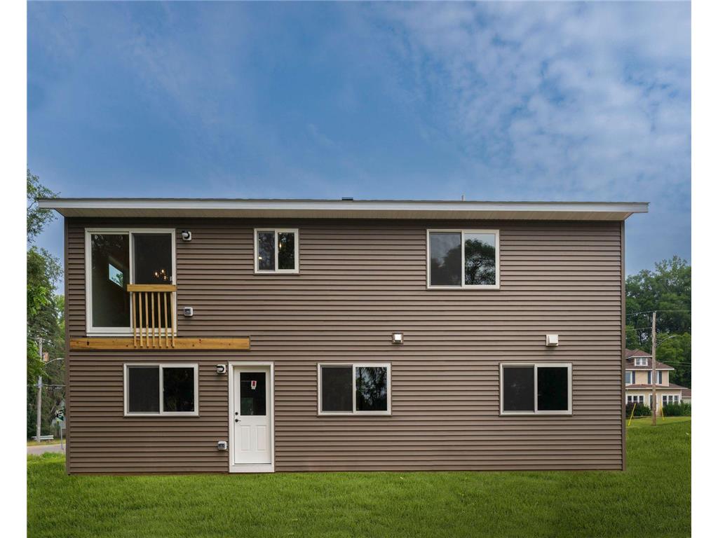 2402 15 Street SE Rochester MN 55904 6725376 image2