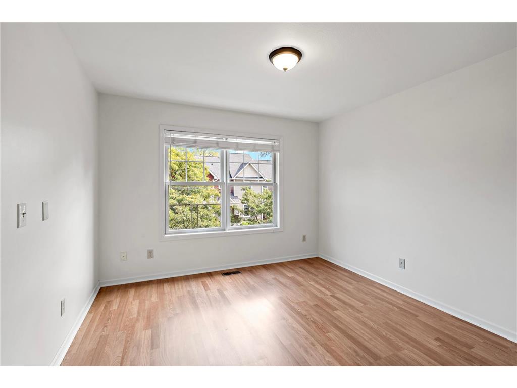 2402 16th Avenue S Minneapolis MN 55404 6751404 image23