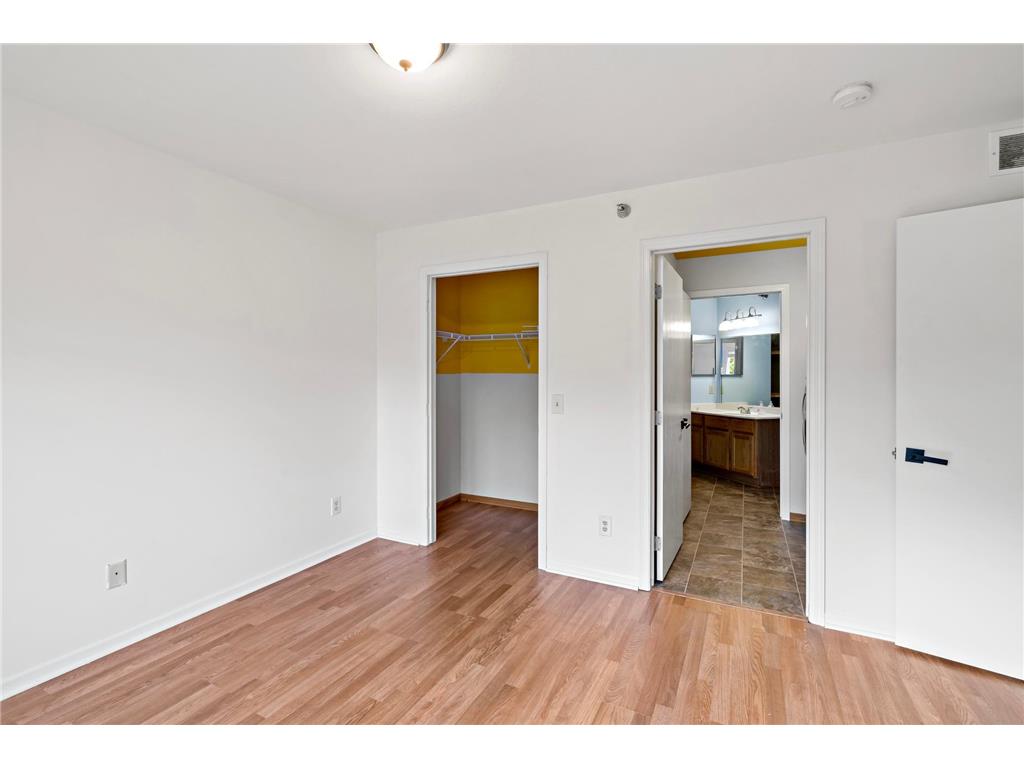 2402 16th Avenue S Minneapolis MN 55404 6751404 image24