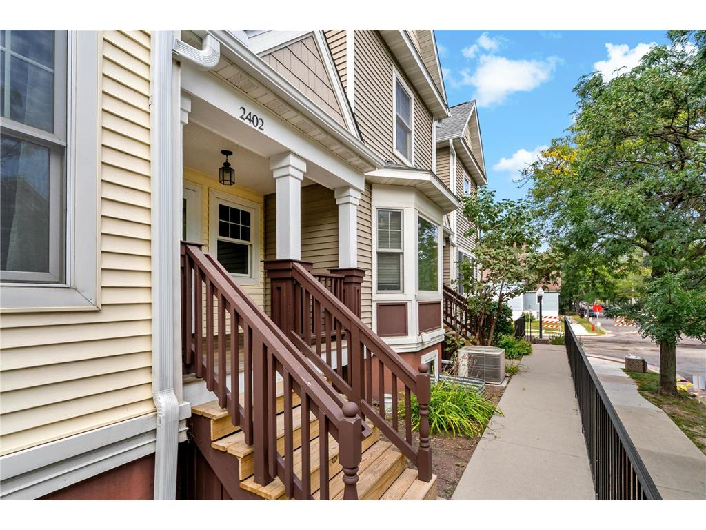 2402 16th Avenue S Minneapolis MN 55404 6751404 image4