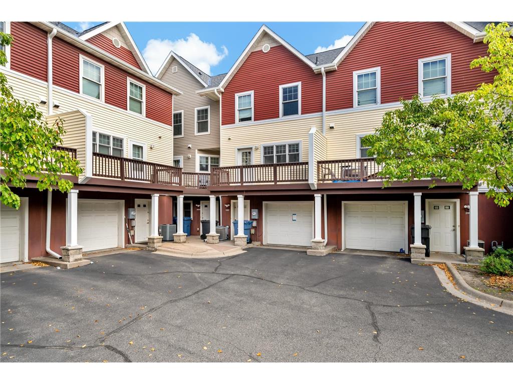 2402 16th Avenue S Minneapolis MN 55404 6751404 image6