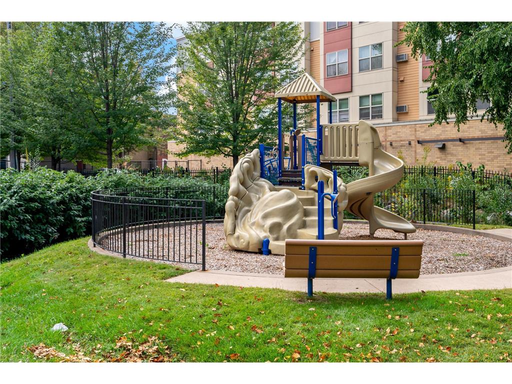 2402 16th Avenue S Minneapolis MN 55404 6751404 image8