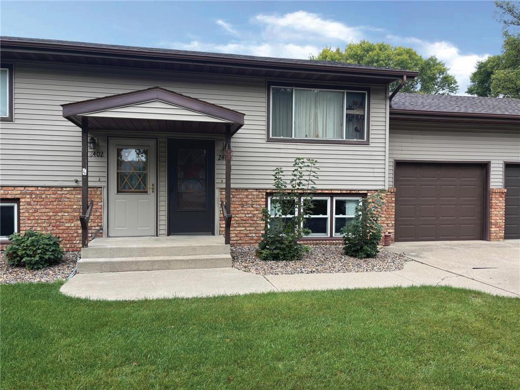 2402 Kenwood Drive SW Willmar MN 56201 7002973 image1