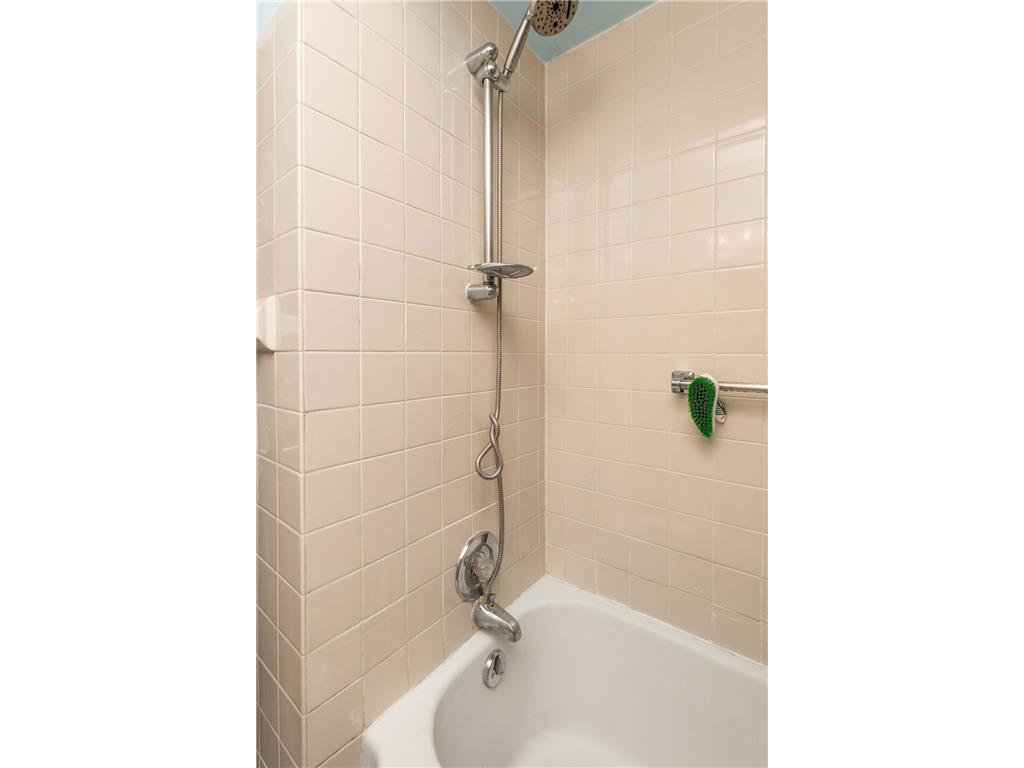 2402 Piedmont Avenue Duluth MN 55811 6805418 image17