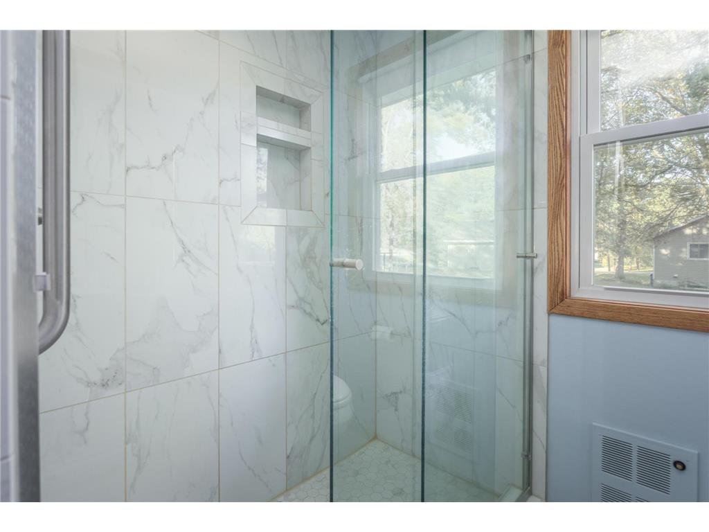 2402 Reeds Villa Road SW Alexandria MN 56308 6792035 image12