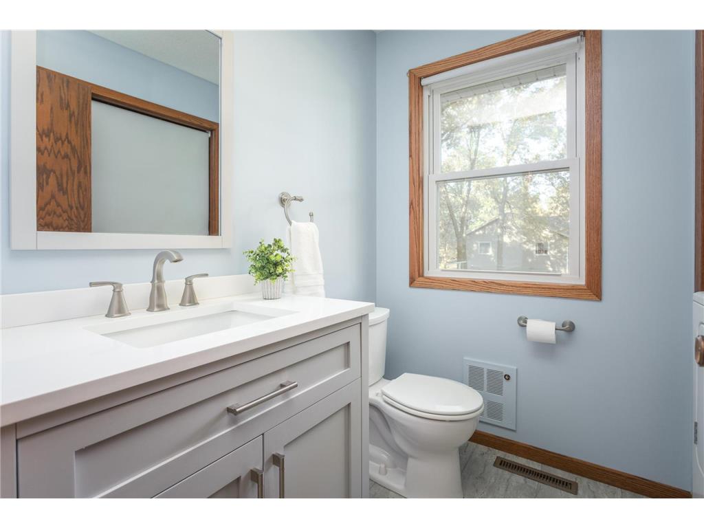 2402 Reeds Villa Road SW Alexandria MN 56308 6792035 image14