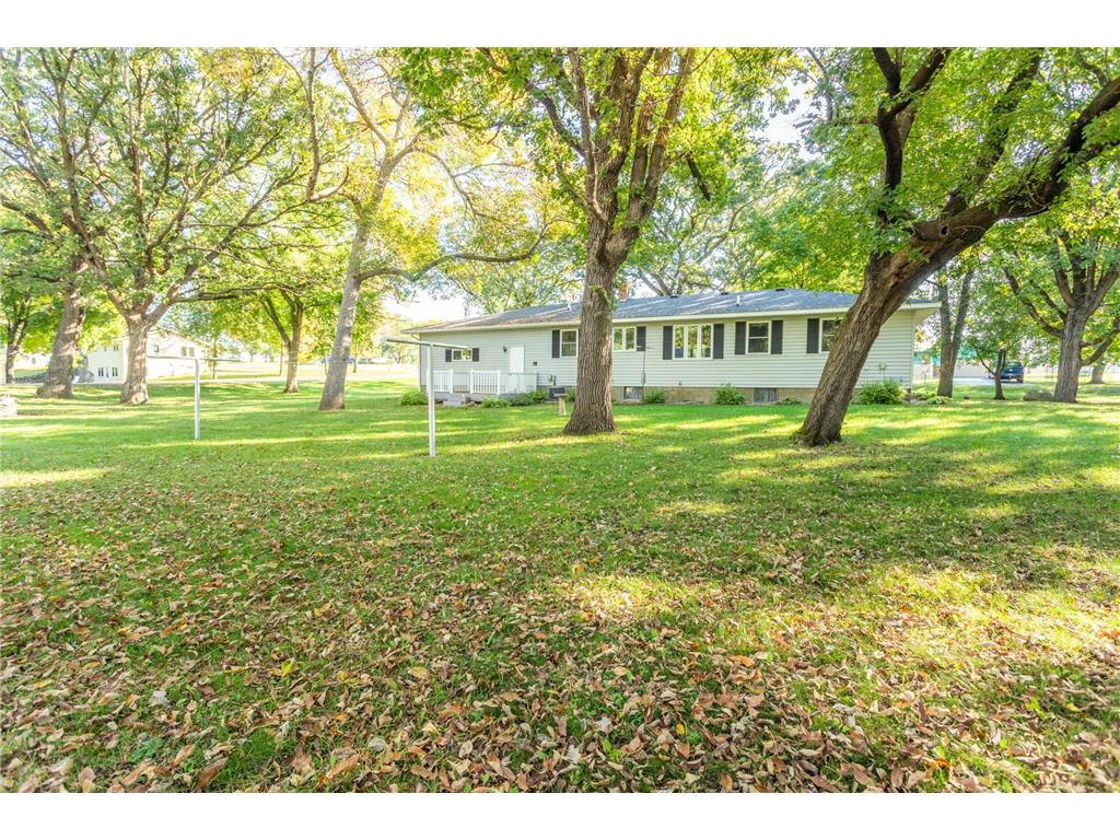 2402 Reeds Villa Road SW Alexandria MN 56308 6792035 image20