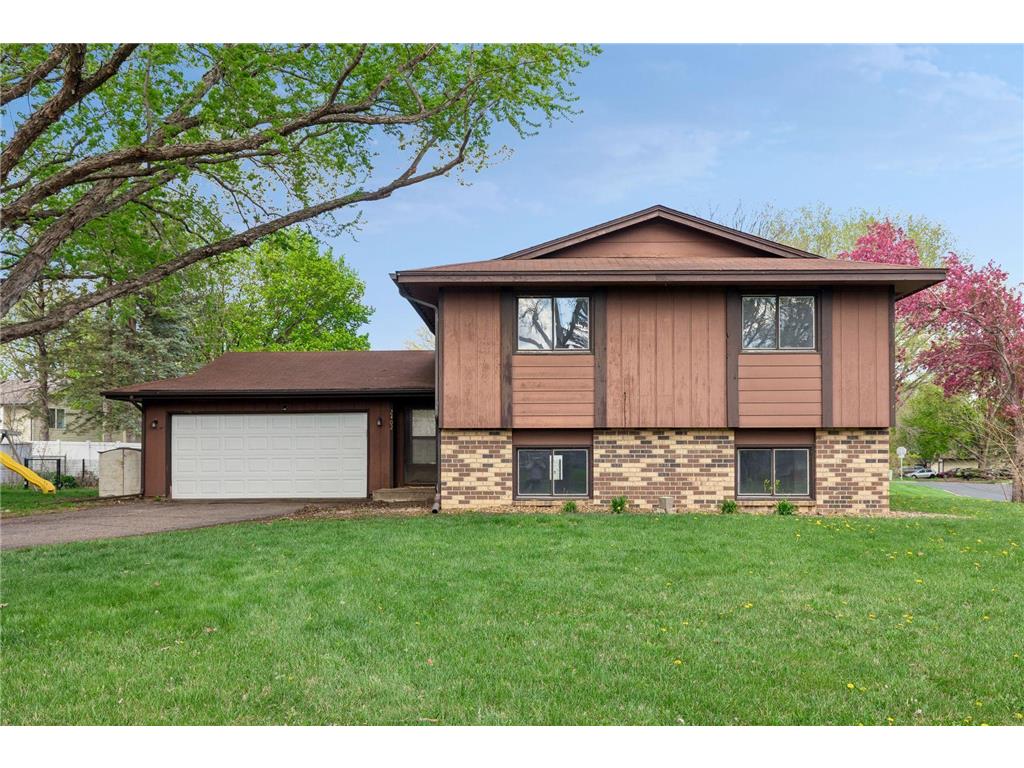 2402 Terrace Drive Burnsville MN 55337 6812087 image1