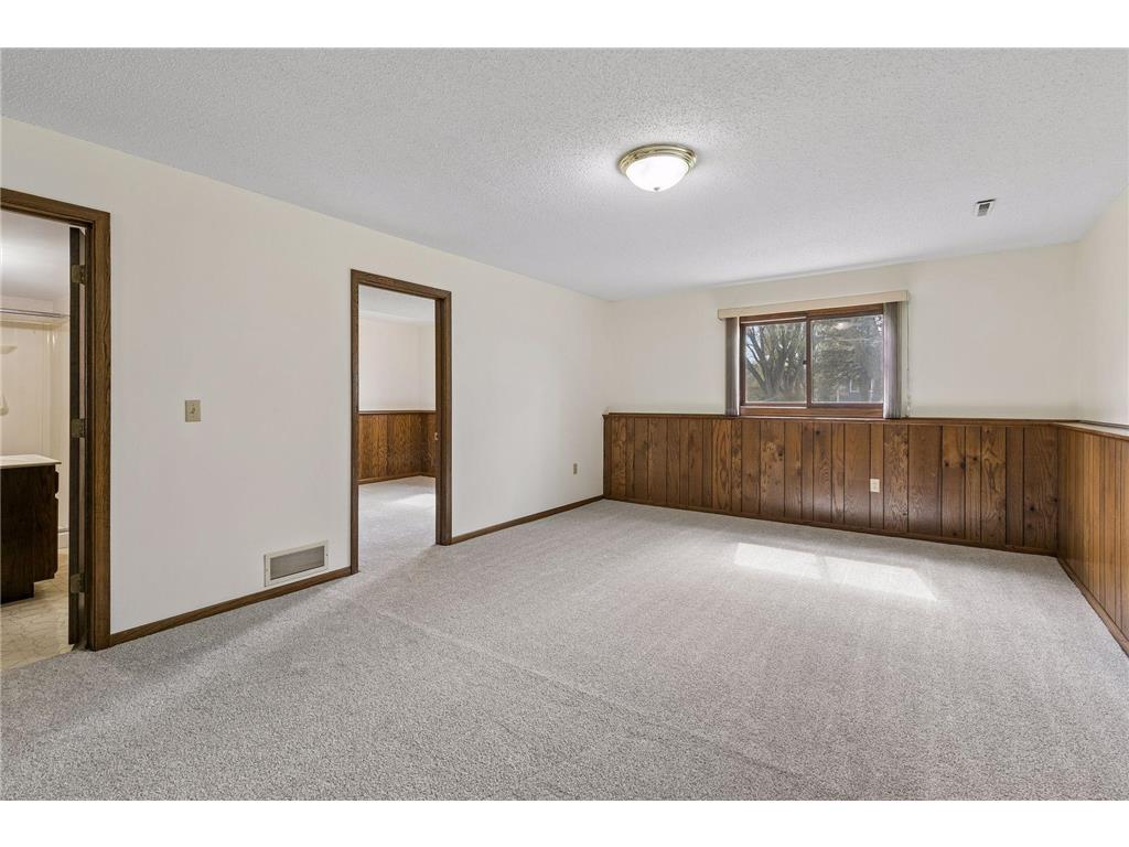2402 Terrace Drive Burnsville MN 55337 6812087 image49