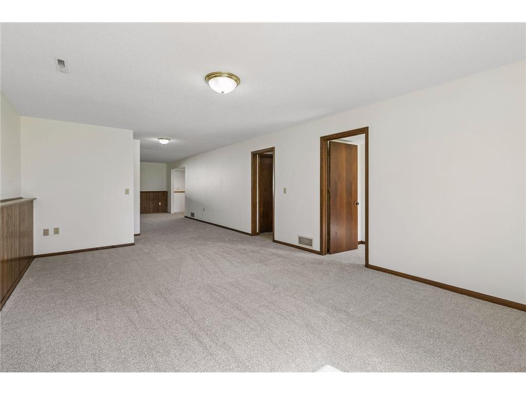 2402 Terrace Drive Burnsville MN 55337 6812087 image53