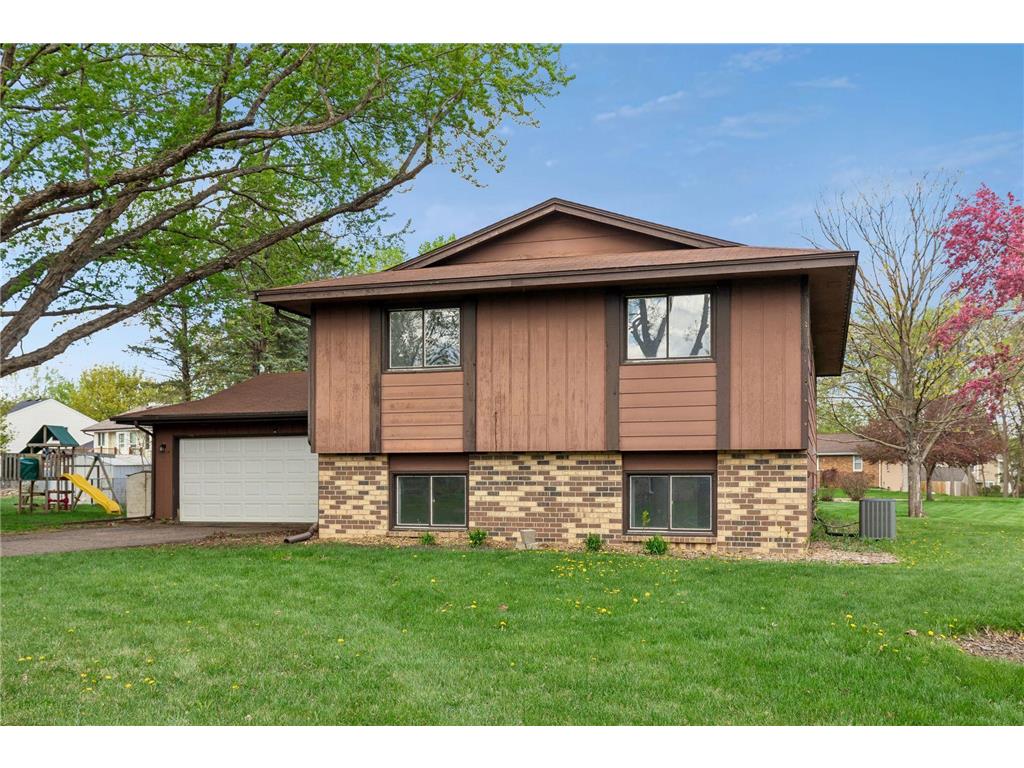 2402 Terrace Drive Burnsville MN 55337 6812087 image58