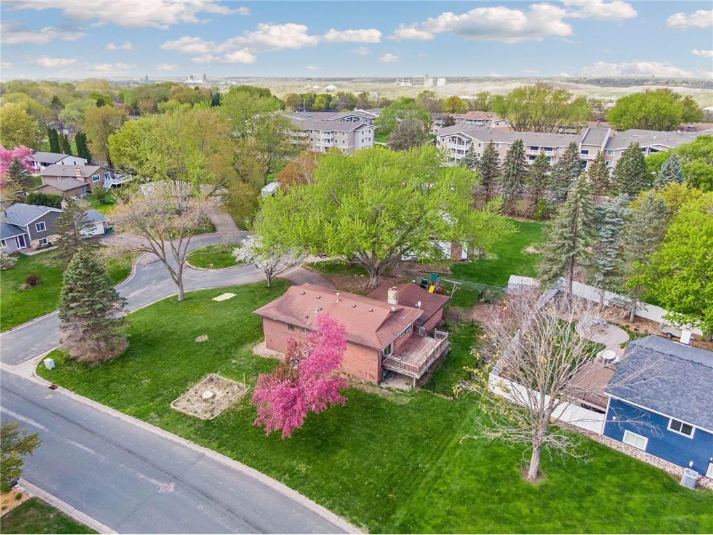 2402 Terrace Drive Burnsville MN 55337 6812087 image7