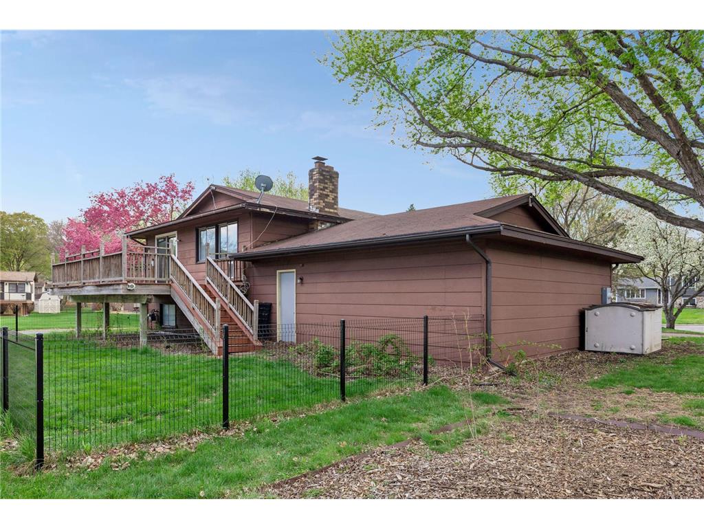 2402 Terrace Drive Burnsville MN 55337 6812087 image9