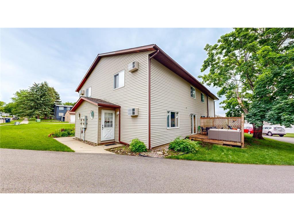 2403 29th Avenue NW #B Rochester MN 55901 6574238 image1