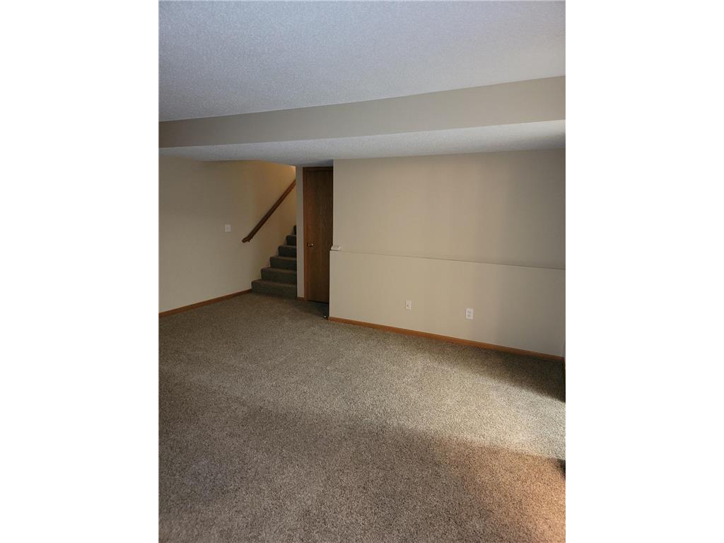 2403 Brenner Court Roseville MN 55113 7108183 image15