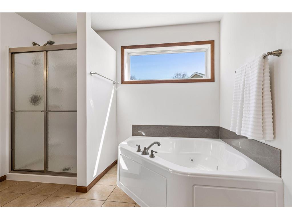 2403 Grey Eagle Bay Woodbury MN 55129 7044071 image45
