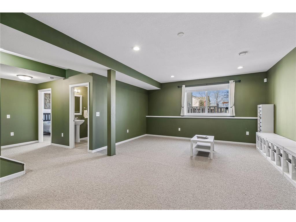 2403 Grey Eagle Bay Woodbury MN 55129 7044071 image49