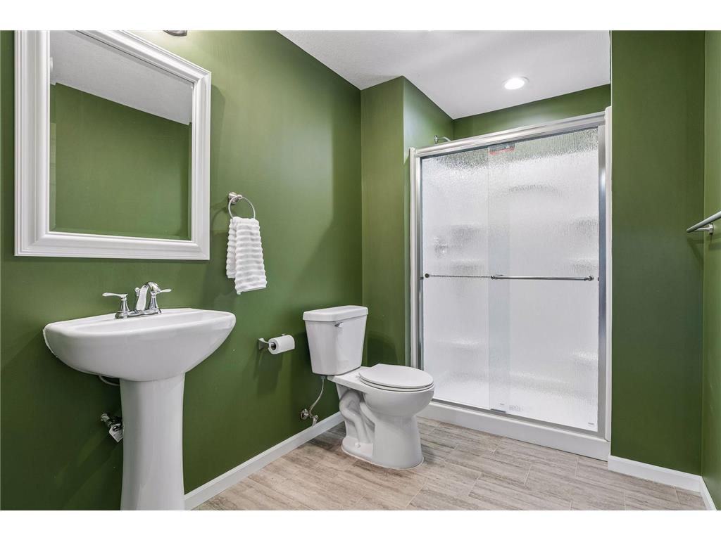 2403 Grey Eagle Bay Woodbury MN 55129 7044071 image54