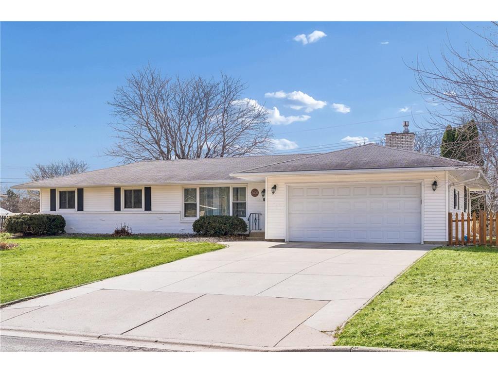 2403 Inca Lane New Brighton MN 55112 6797818 image1