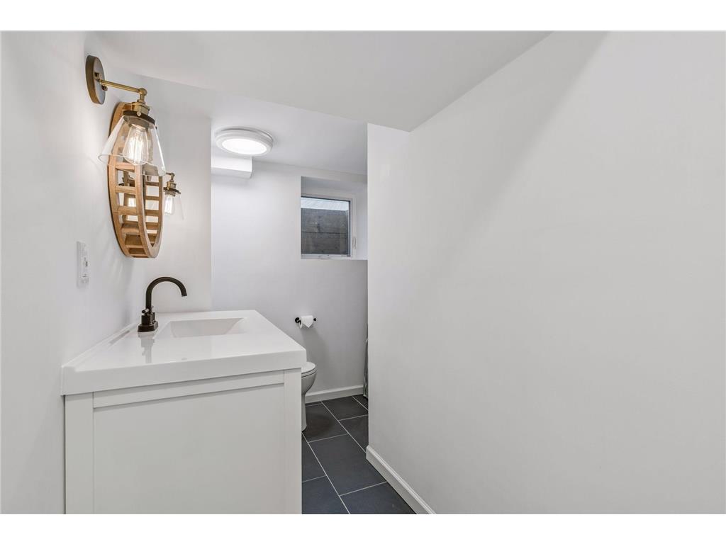 2403 Inca Lane New Brighton MN 55112 6797818 image36